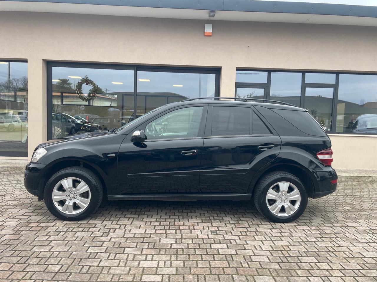 Mercedes-benz ML 300 CDI BlueEFFICIENCY