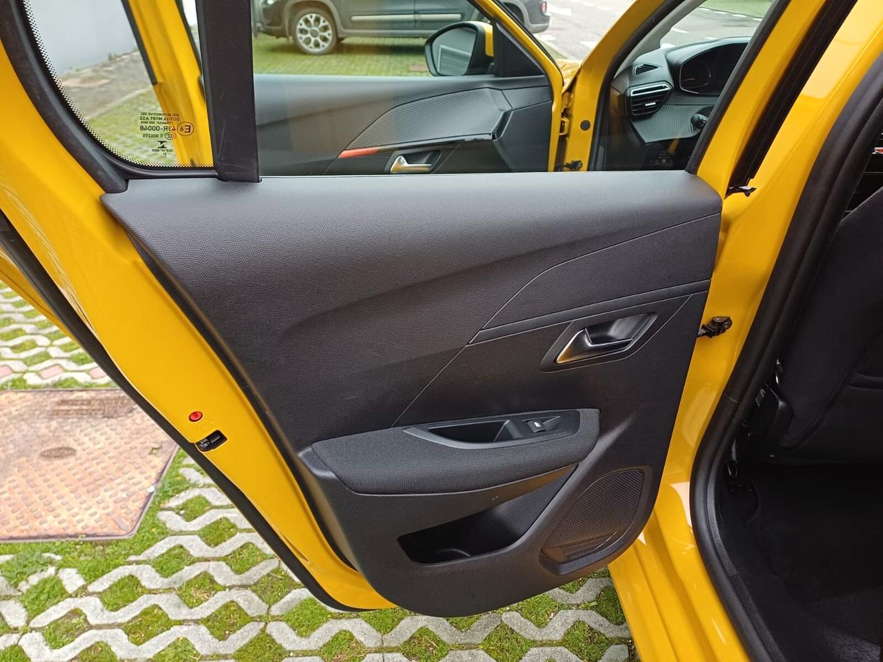 Peugeot 208 PureTech 75 Stop&Start 5 porte Active Pack