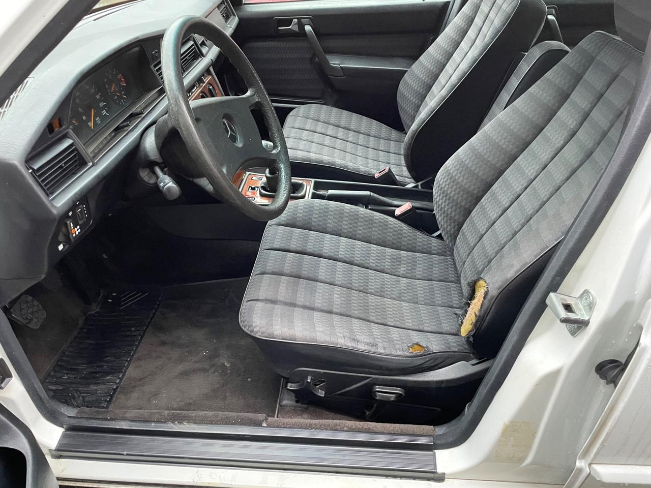 Mercedes-benz 190 2.0* non marcianti*