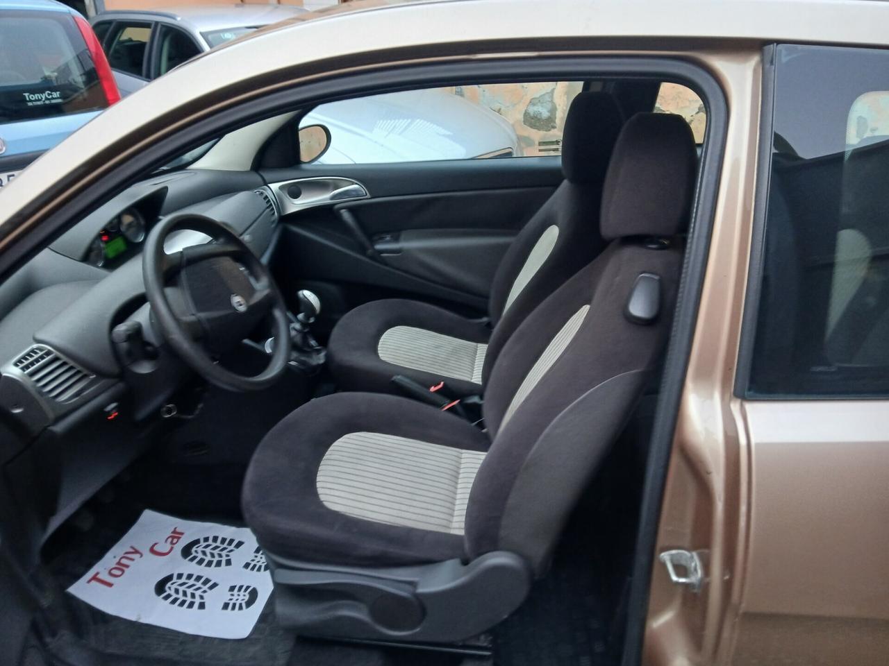 Lancia Ypsilon 1.2 Gpl modello full optional