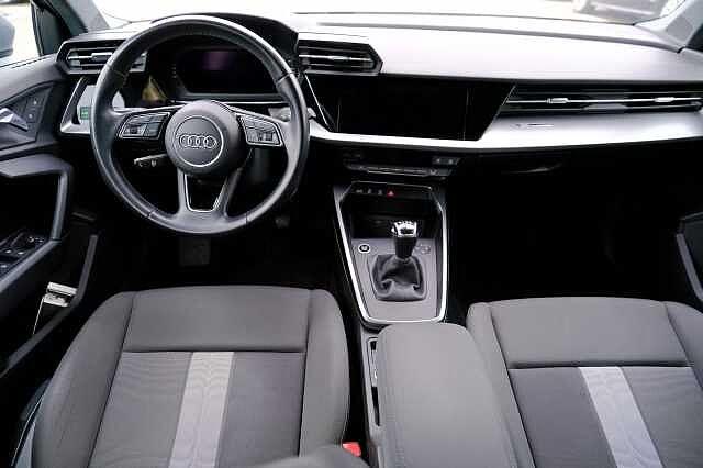 Audi A3 SPB 30 TDI Business