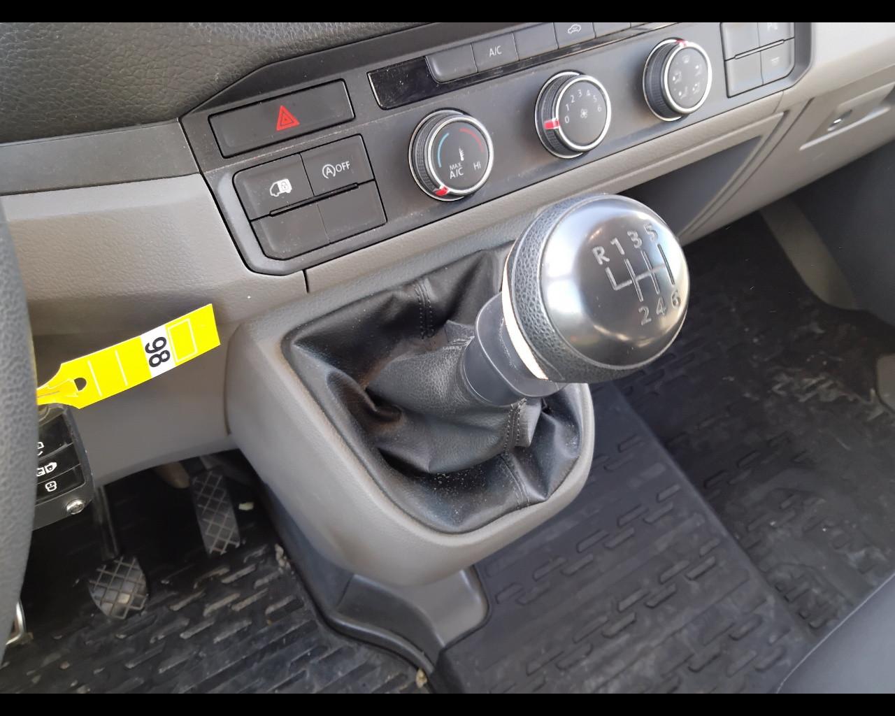 VOLKSWAGEN Crafter II 30 E6 2017 - crafter 30 2.0 tdi 140cv L3H3 Business