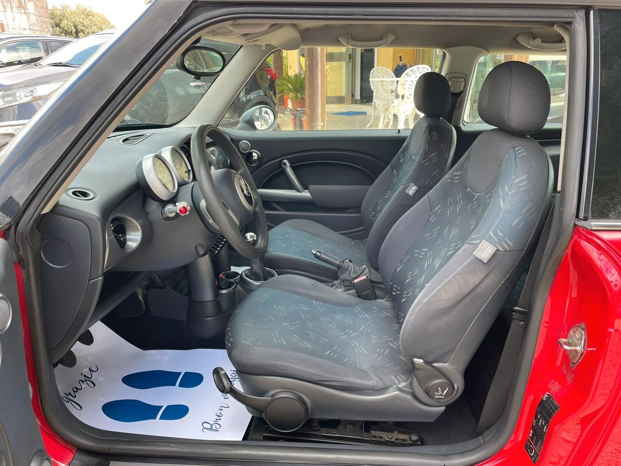 MINI ONE 1.4 D - 2005