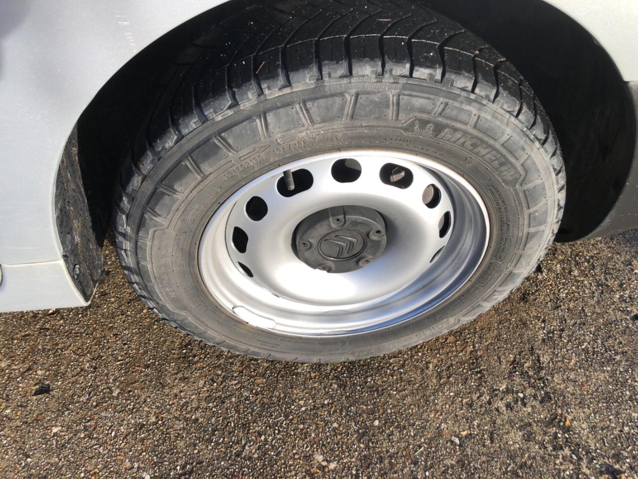 Citroen Berlingo BlueHDi 3 posti GRIP CONTROL