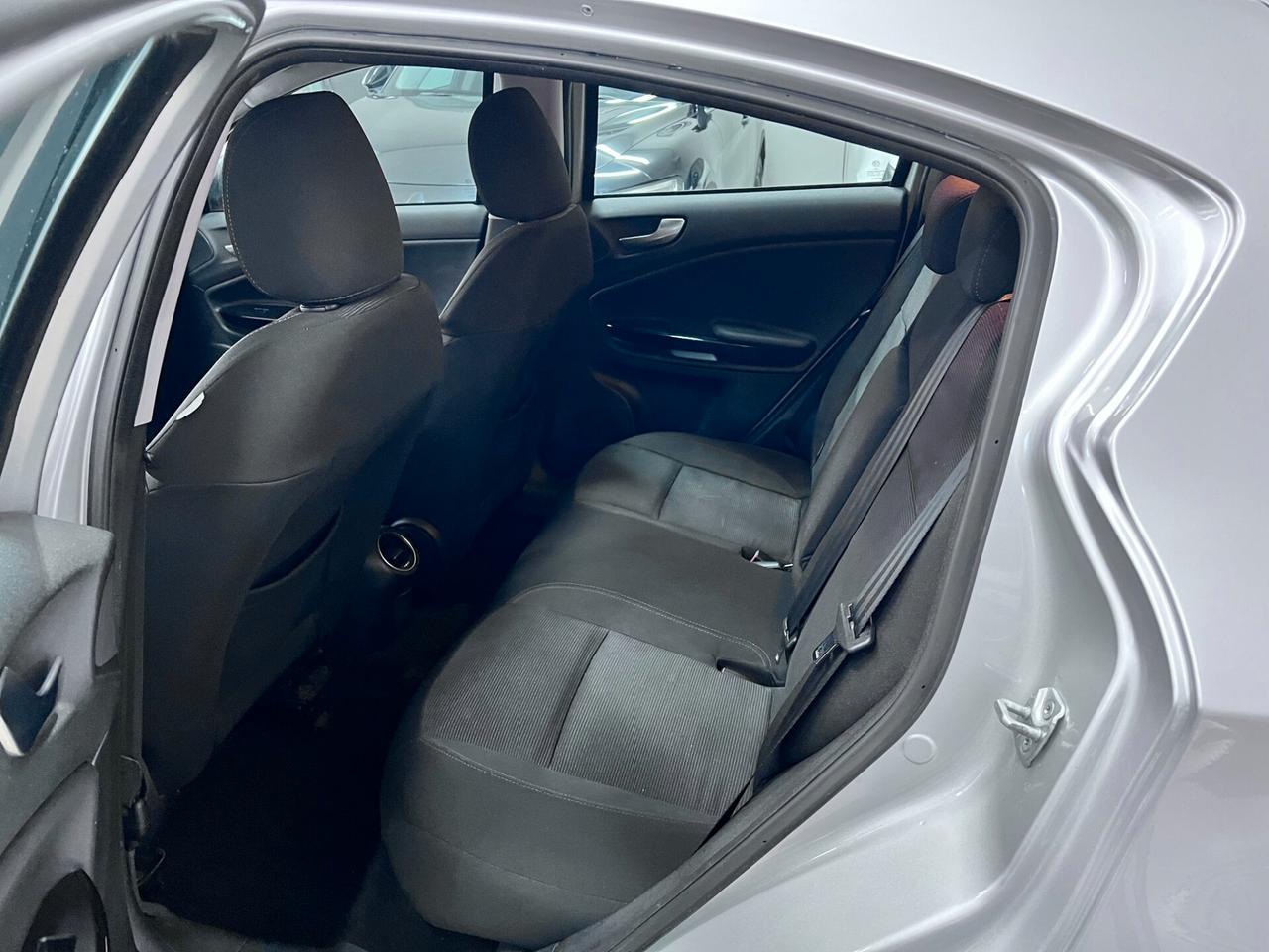 Alfa Romeo Giulietta 1.6 JTDm-2 105 CV Exclusive