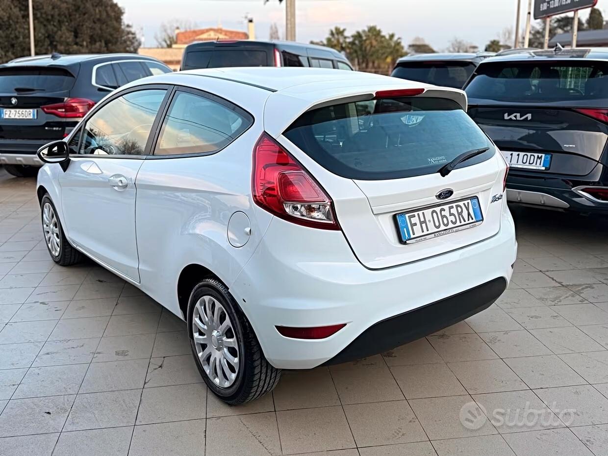 Ford Fiesta 1.5 TDCi 75CV 3 porte Business