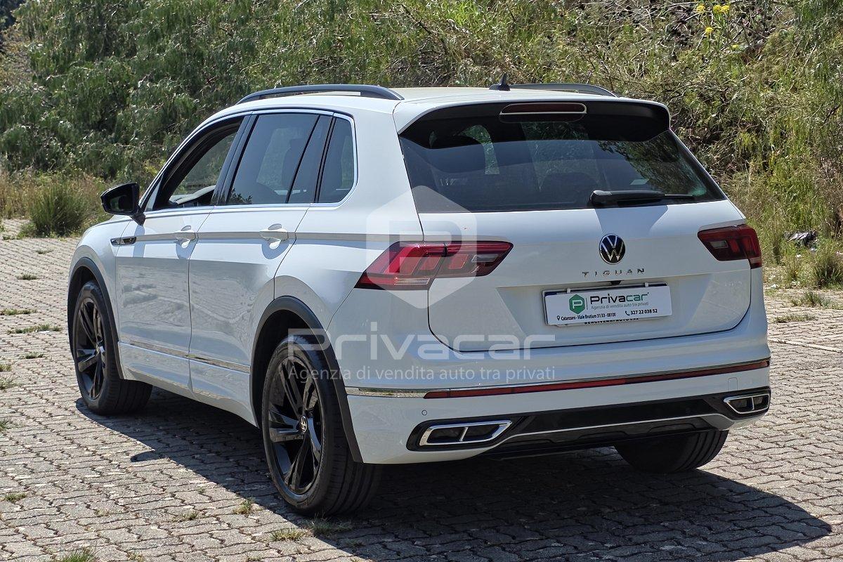 VOLKSWAGEN Tiguan 2.0 TDI 150 CV SCR DSG R-Line