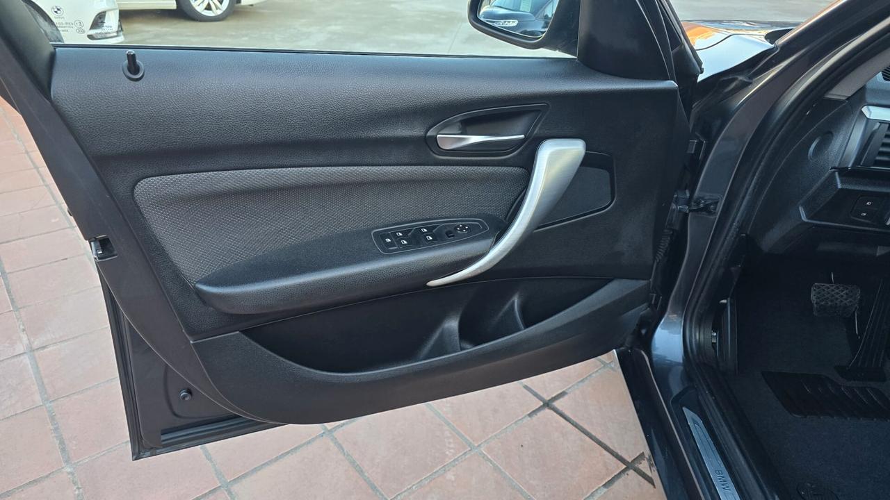 Bmw 116 116d 5p. Efficient Dynamics Urban