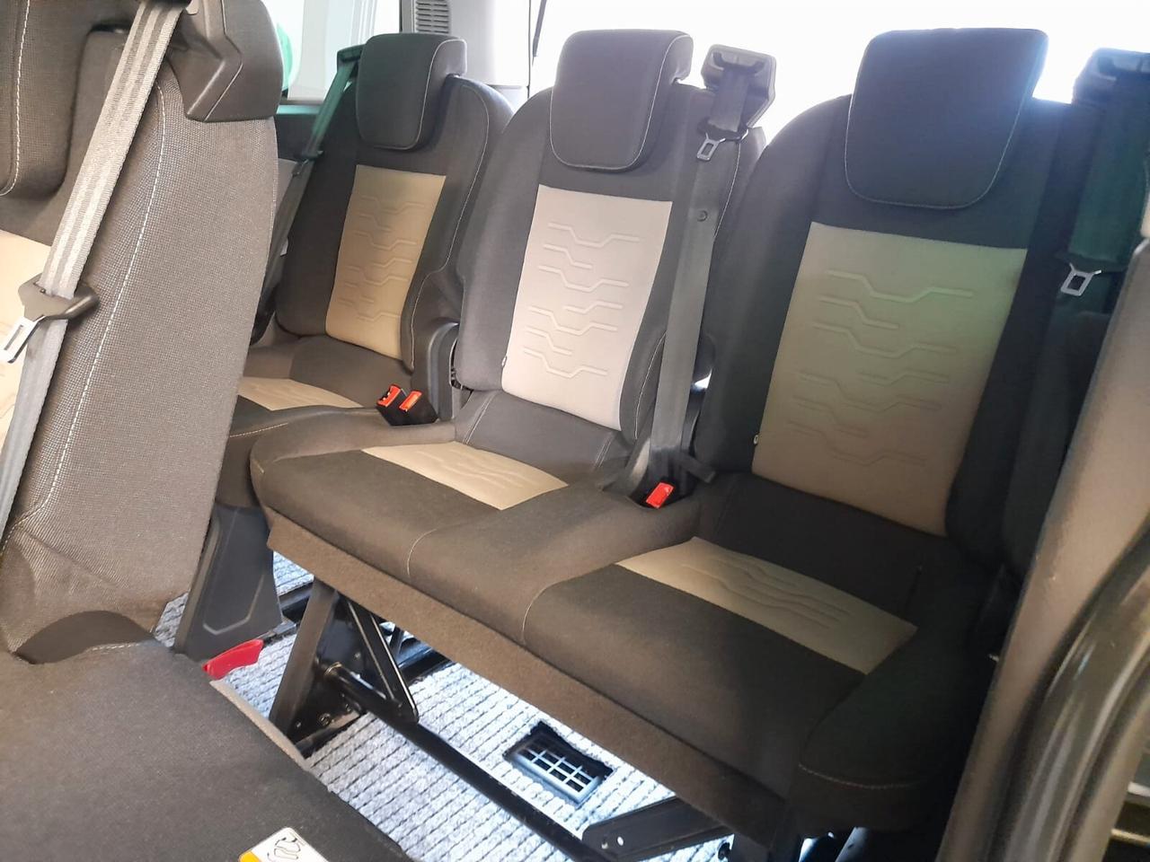 Ford Tourneo Custom 9 POSTI 310 2.0 TDCi 170CV PC Titanium