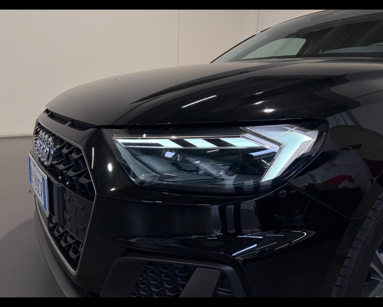 AUDI A1 SPORTBACK 30 TFSI S-TRONIC S LINE EDITION