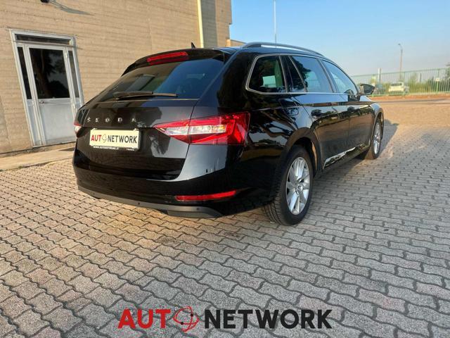 SKODA Superb 2.0 TDI EVO 150 CV SCR DSG Wagon Executive