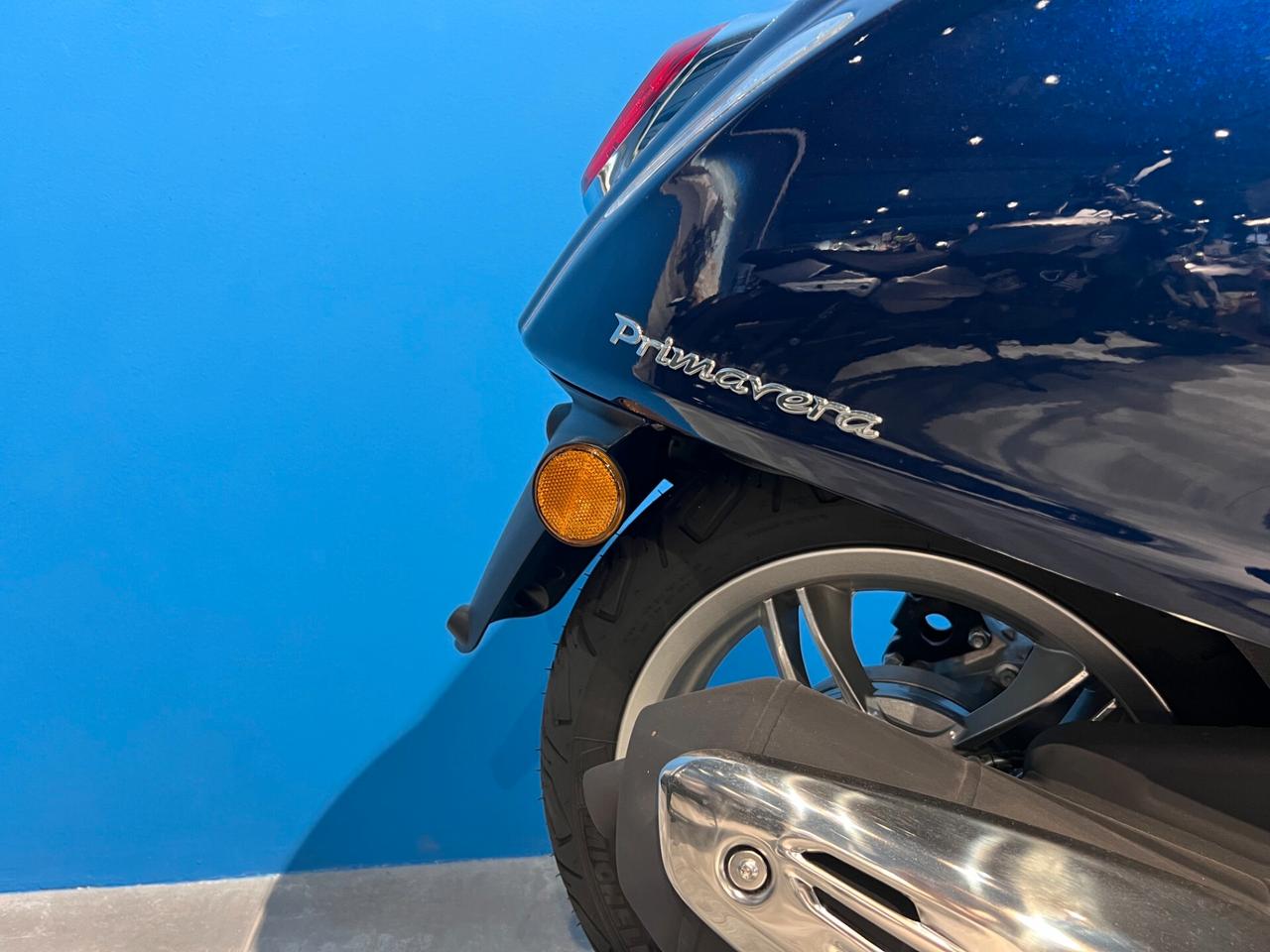 Vespa Primavera 125