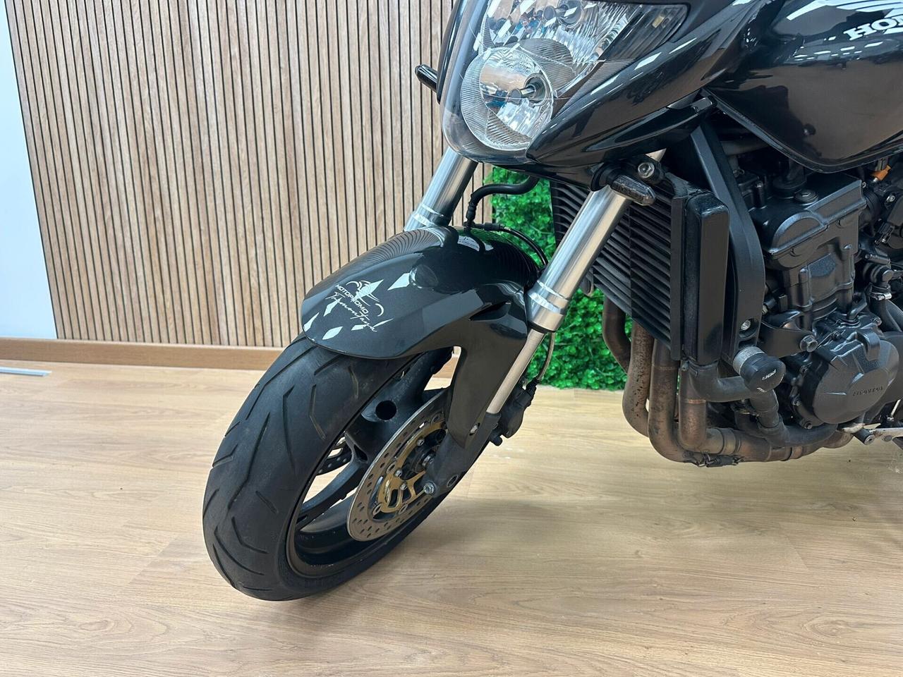HONDA HORNET 600 SCARICO LEOVINCE DA 99€ AL MESE
