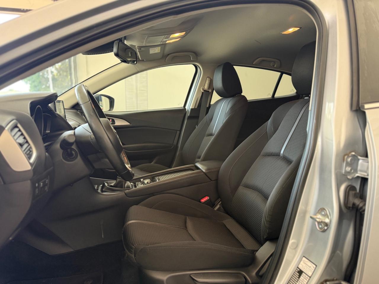 Mazda 3 1.5 Skyactiv-D 90.000KM