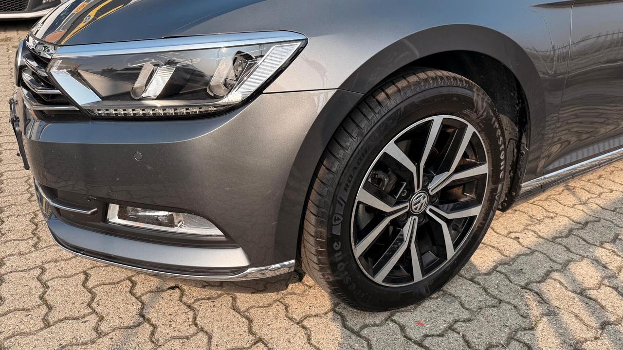 Volkswagen Passat 2.0 tdi scr dsg