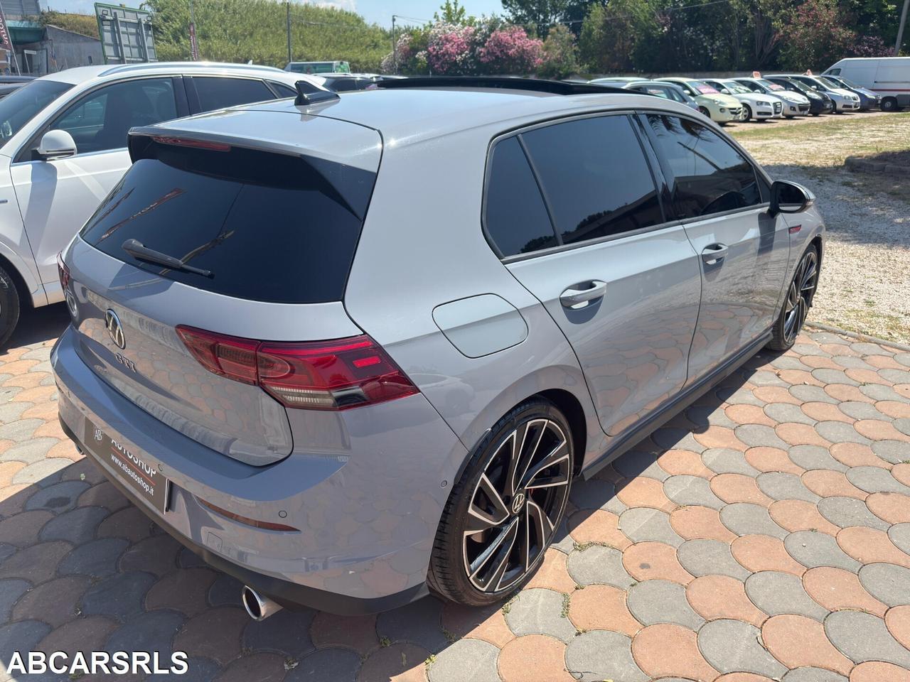 VOLKSWAGEN - Golf VIII - GTI Perf. 2.0 245CV TSI D