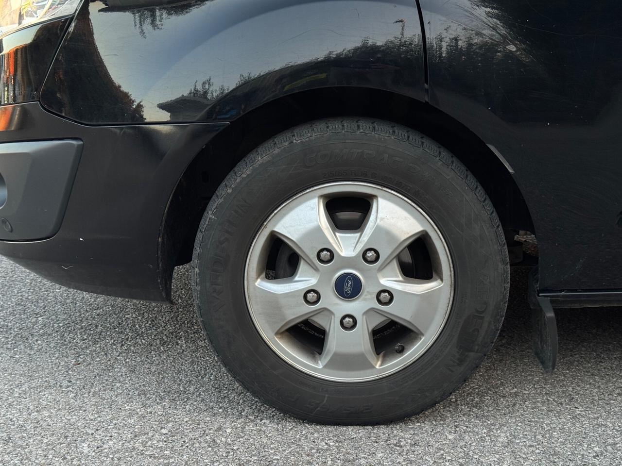 Ford Tourneo Custom 2.0 TDCi 130CV PL Titanium