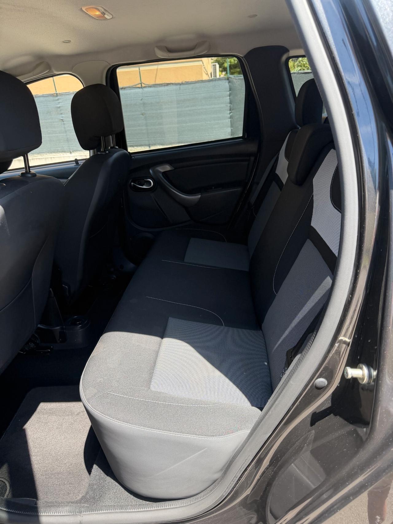 Dacia Duster 1.6 tce Gpl - NAV. - NEOP. - 12 MESI DI GARANZIA -