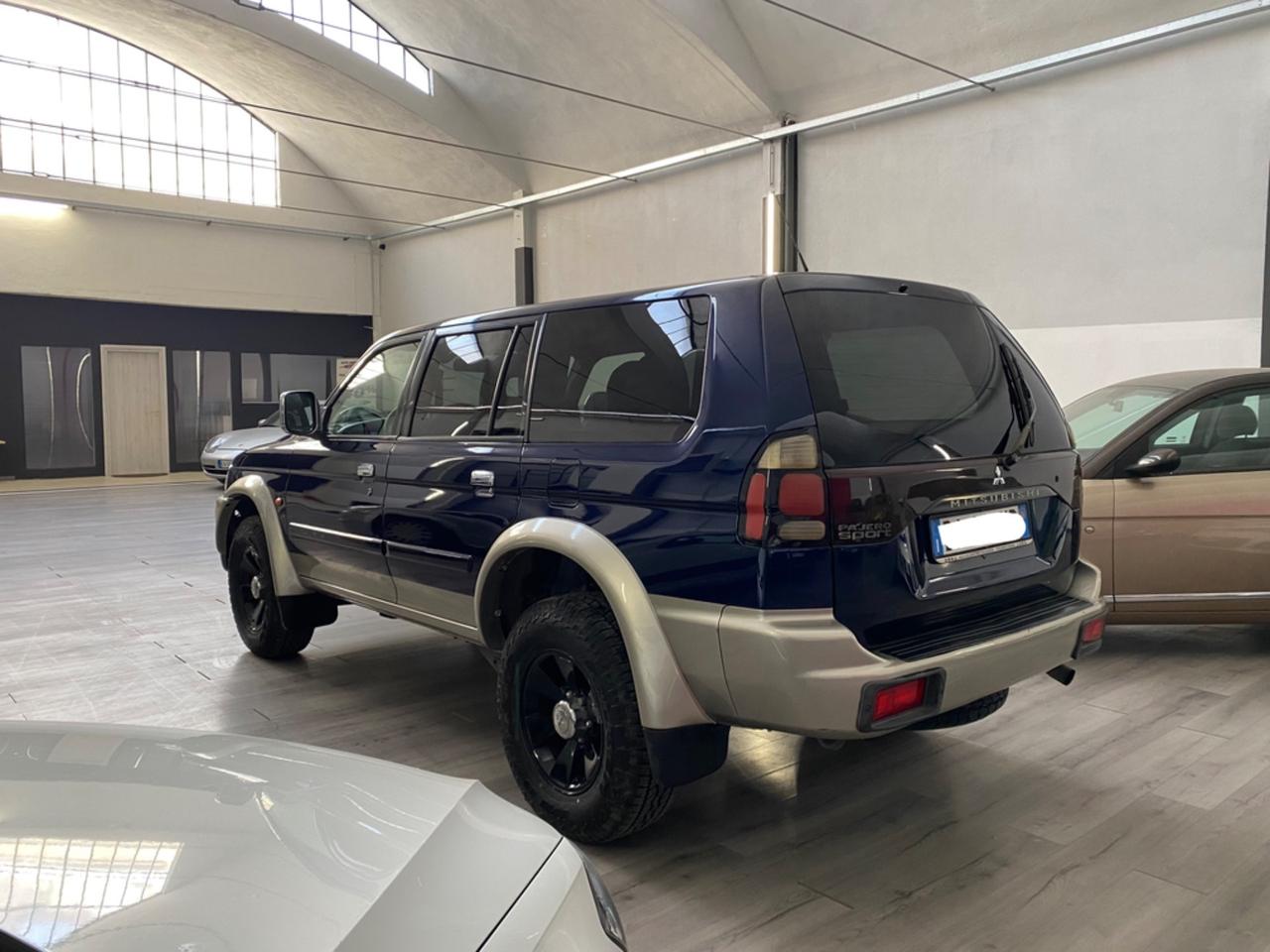 Mitsubishi Pajero Sport 2.5 TDI Instyle