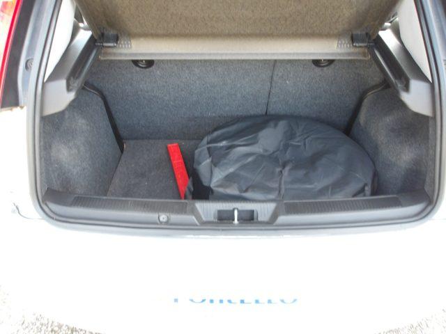 FIAT Punto 1.2 8V 5p G.P.L. Fino al 05/2032