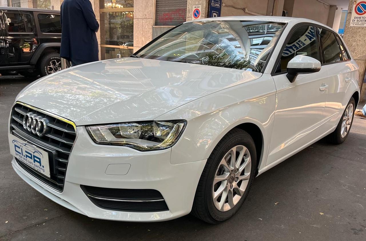 Audi A3 SPB 1.6 TDI clean diesel Ambiente