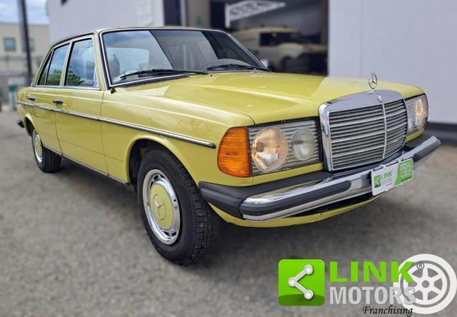 MERCEDES-BENZ 200 W123