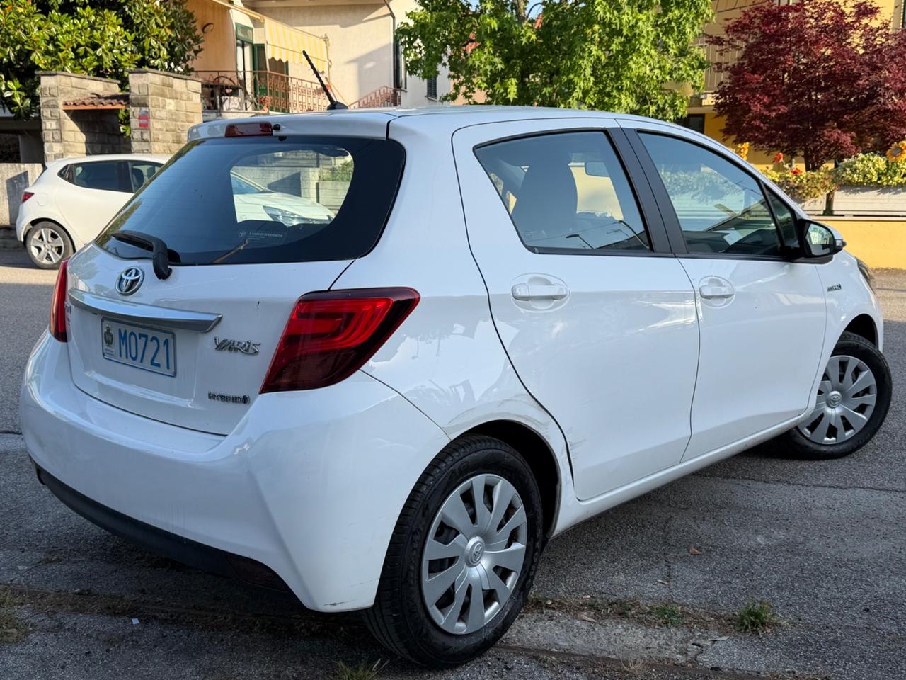 Toyota Yaris 1.5 Hybrid AUTOM.-BASSI CONSUMI- NEOP.
