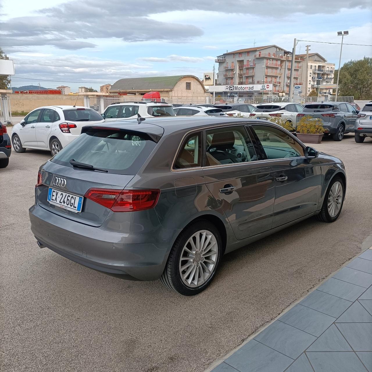 Audi A3 1.6 TDI S tronic Business