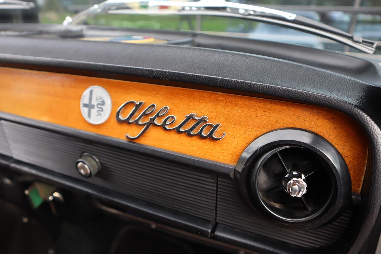 Alfa Romeo Alfetta Scudo Corto