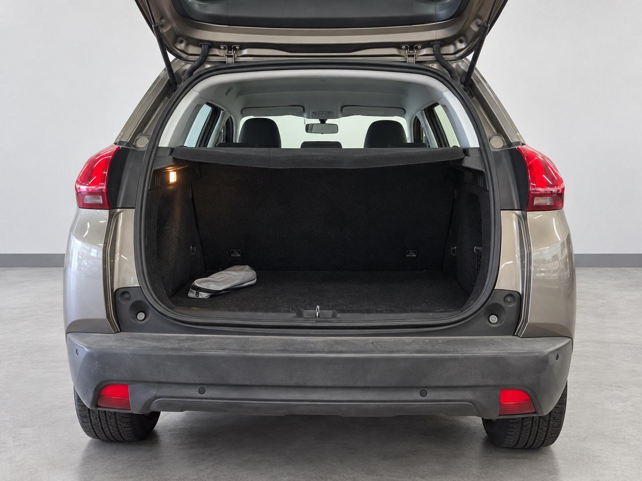 Peugeot 2008 OK NEOPATENTATI 12 MESI GARANZIA
