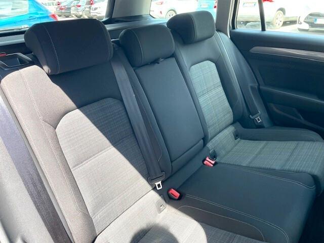 Volkswagen Passat Variant 2.0 TDI SCR 122 CV EVO DSG Business
