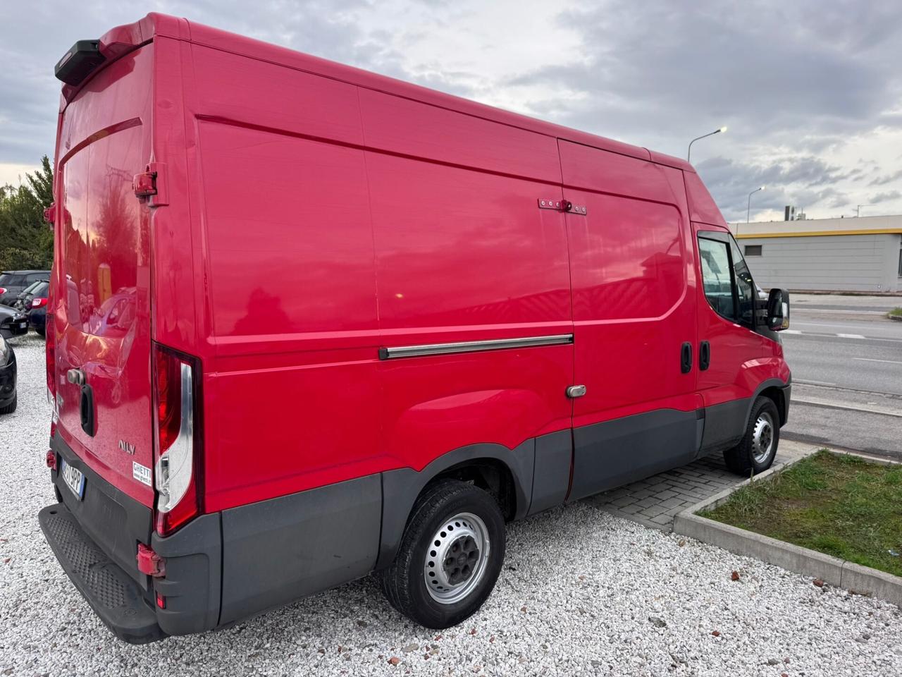 Iveco Daily 2.3 115CV 35-120 Iva Compresa