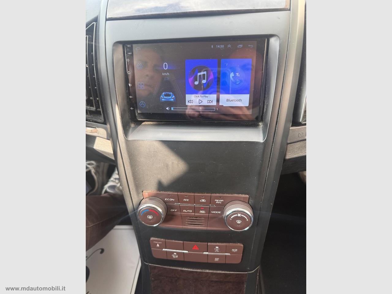 MAHINDRA XUV500 2.2 16V FWD W6 7 POSTI