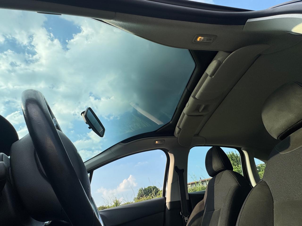 Citroen C3 tetto panoramico Navi Sensori idonea ai neopatentati