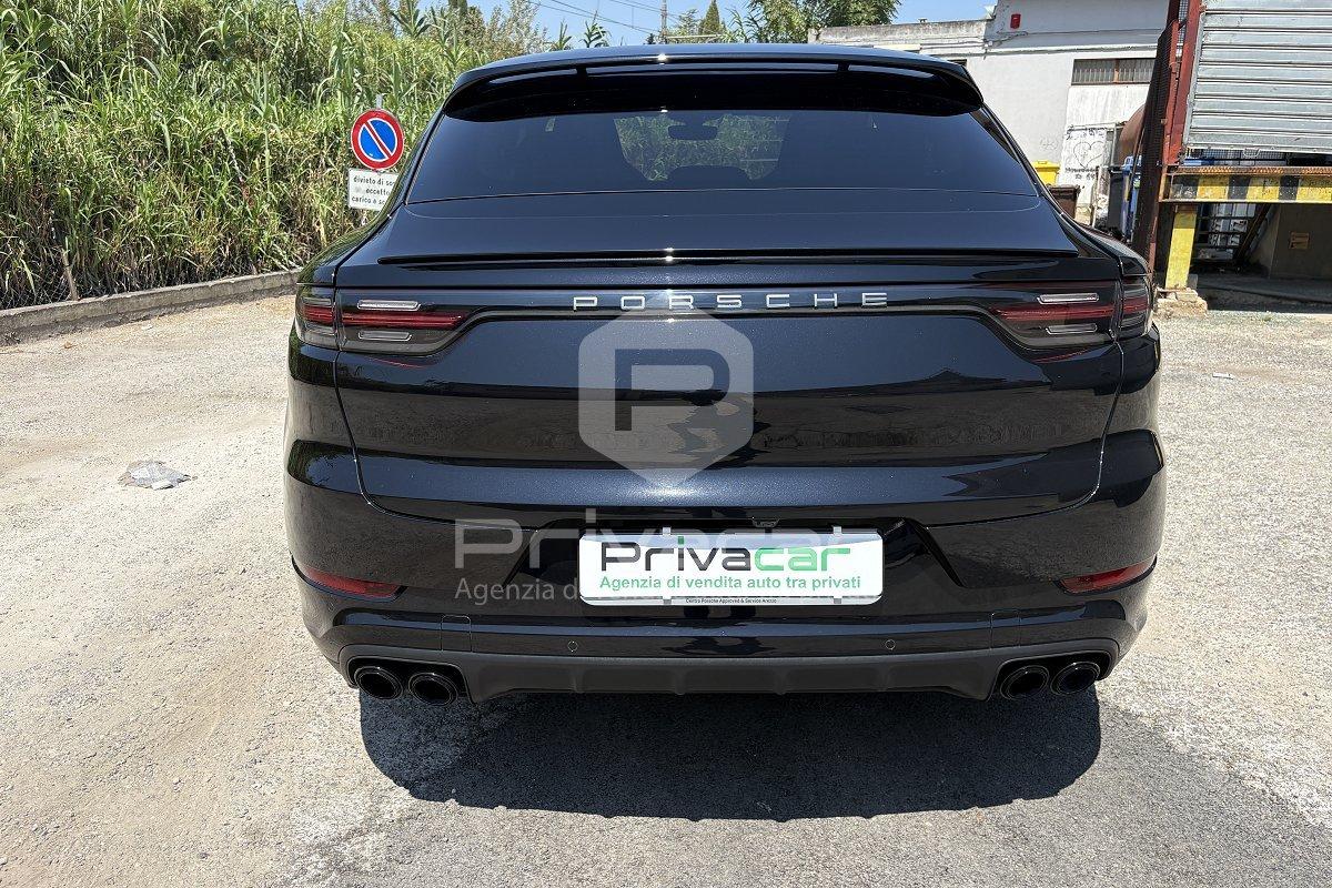 PORSCHE Cayenne Coupé 3.0 V6 E-Hybrid Platinum Edition