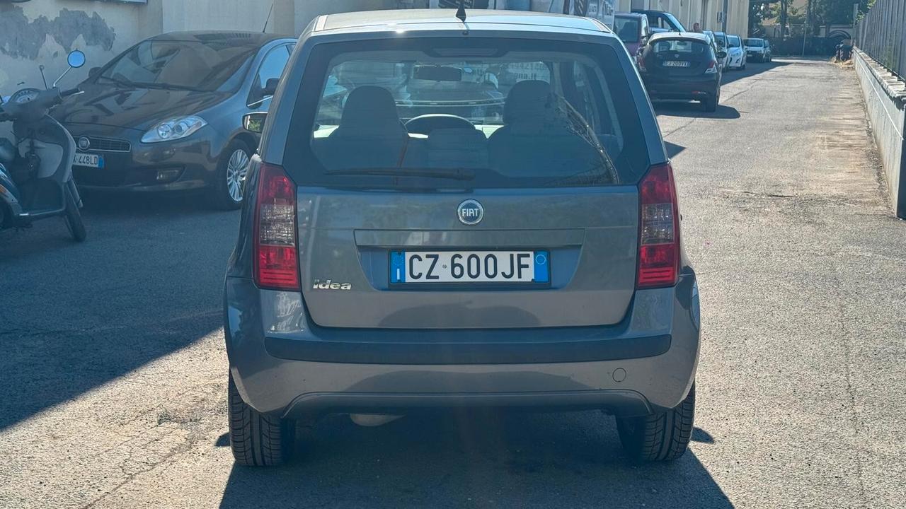Fiat Idea 1.4 16V Dynamic