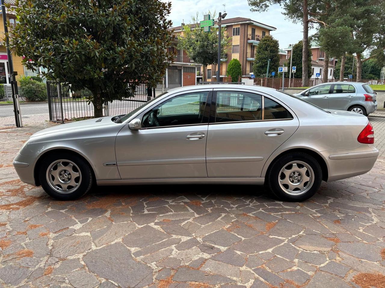 Mercedes-benz E 200 K Metano LEGGERE ANNUNCIO