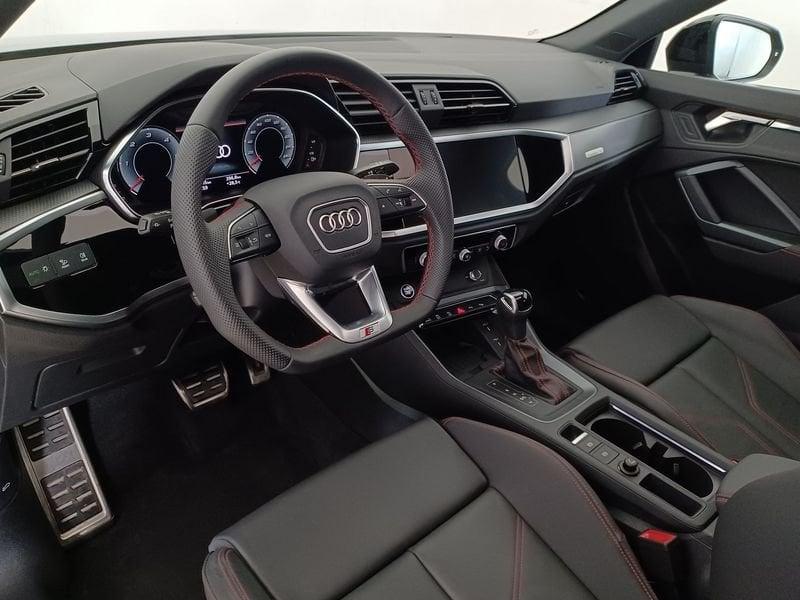 Audi Q3 2019 Sportback Diesel Sportback 40 2.0 tdi Identity Black quattro 193