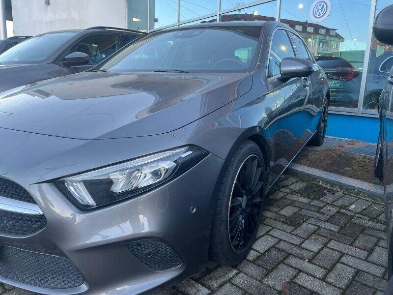 Mercedes-Benz Classe A A 180 d Automatic Premium