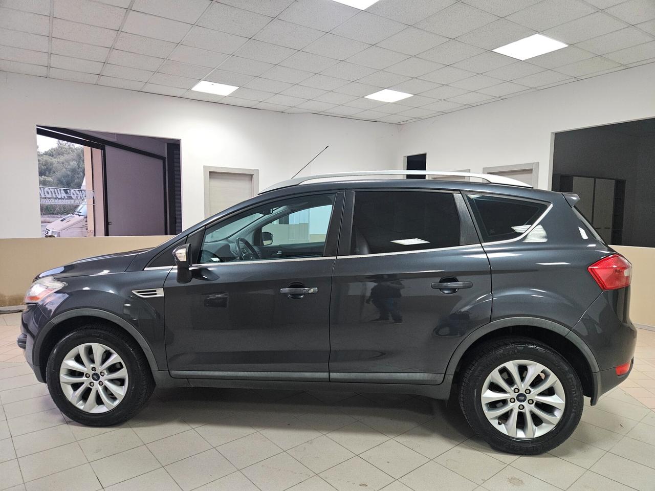 Ford Kuga 2.0 TDCi 136 CV 4WD Titanium DPF