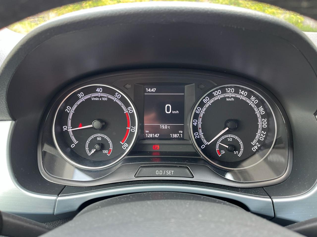 Skoda Fabia 1.0 MPI 75 CV Twin Color Nero
