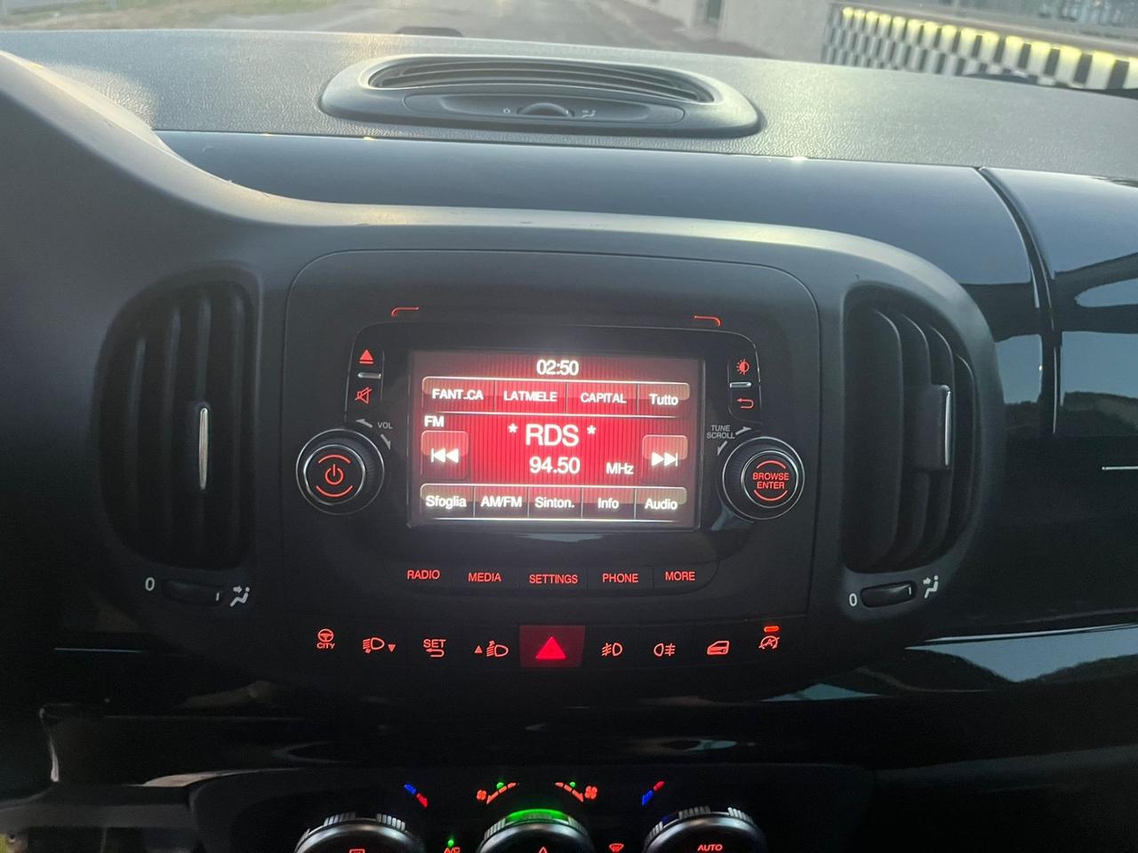 Fiat 500L 1.6 Multijet Trekking Unipro 2013