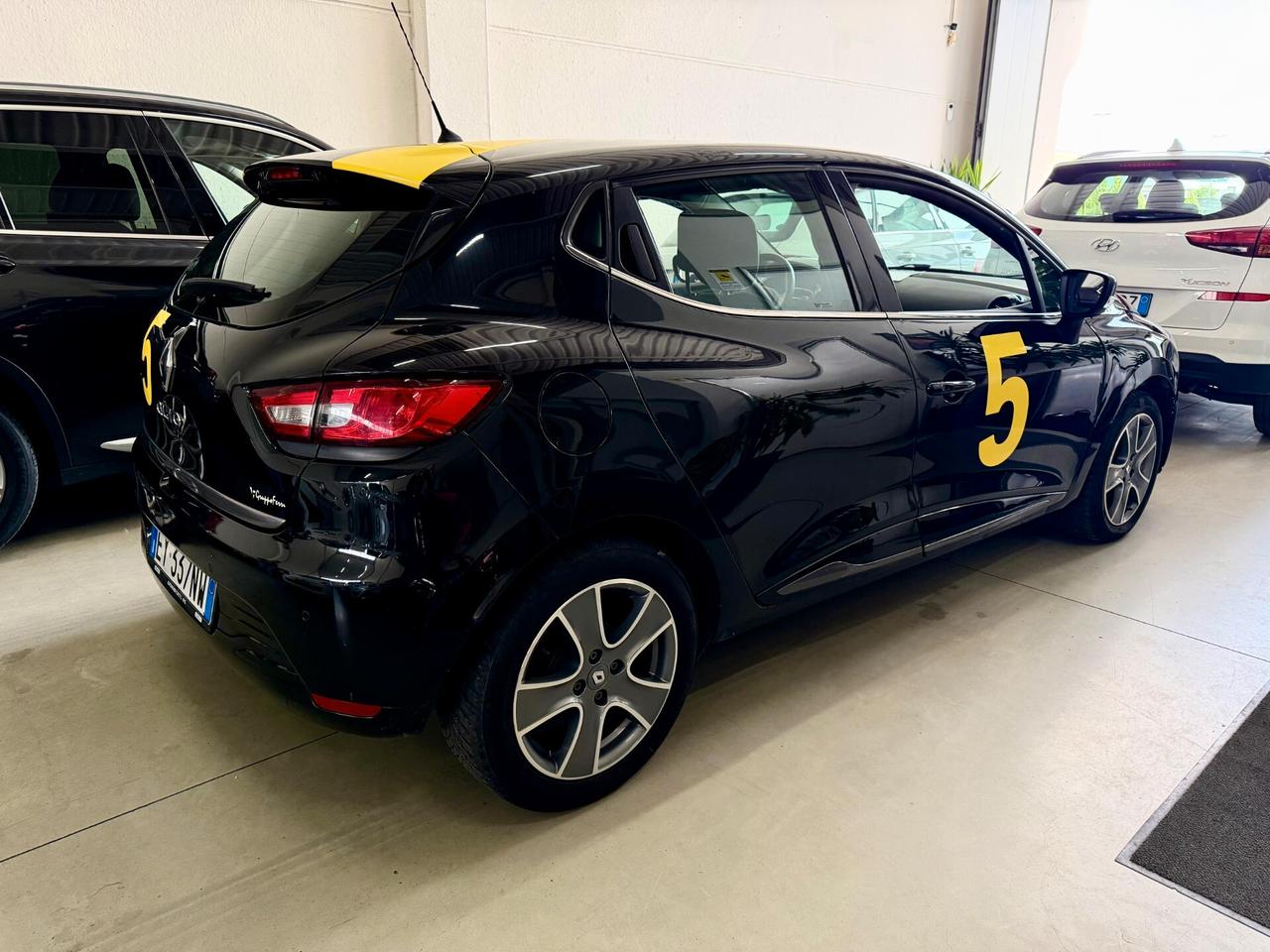 RENAULT CLIO 1.2 BENZINA NEOPATENTATI