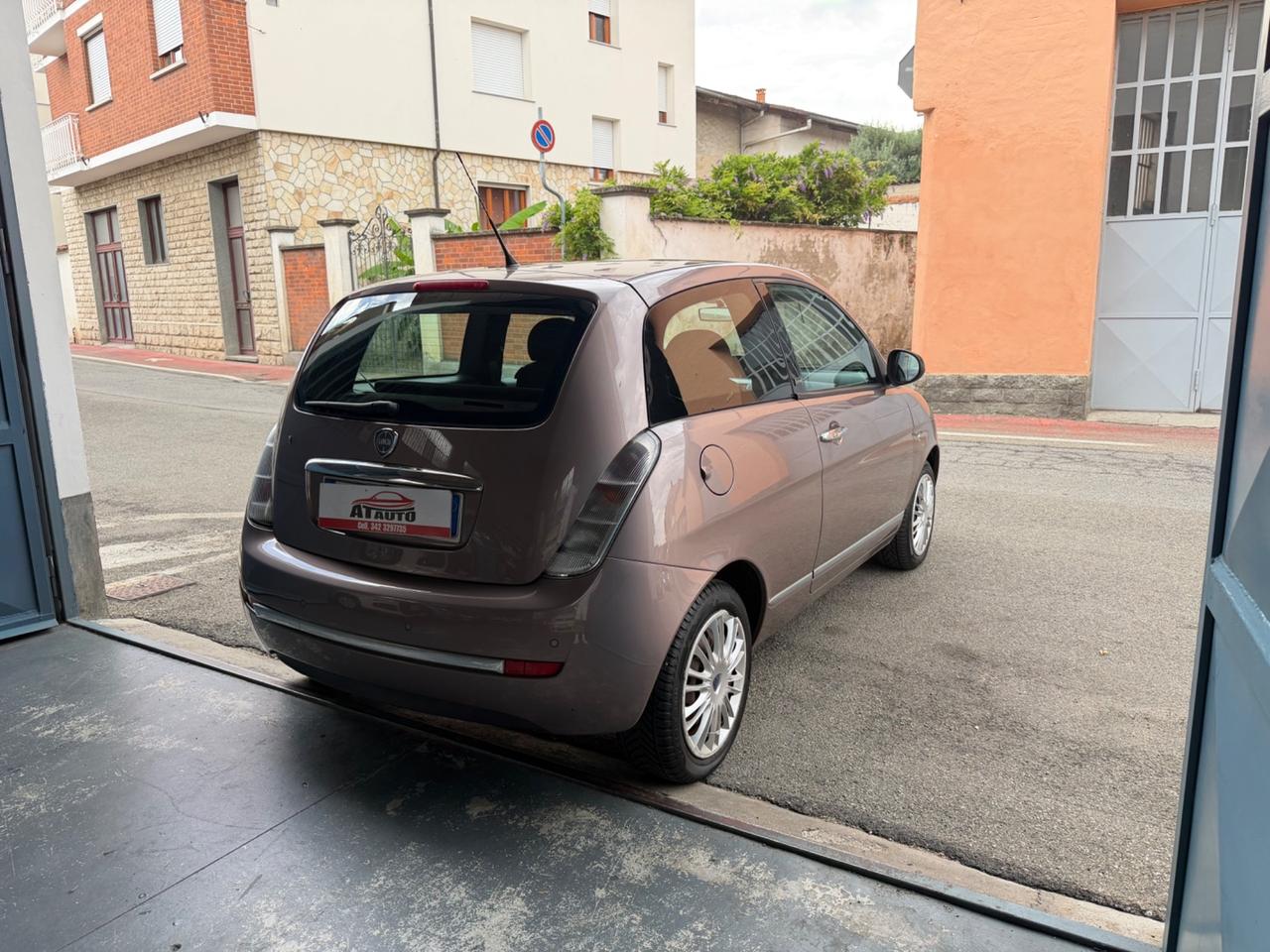 Lancia Ypsilon 1.4 Unyca Ecochic GPL