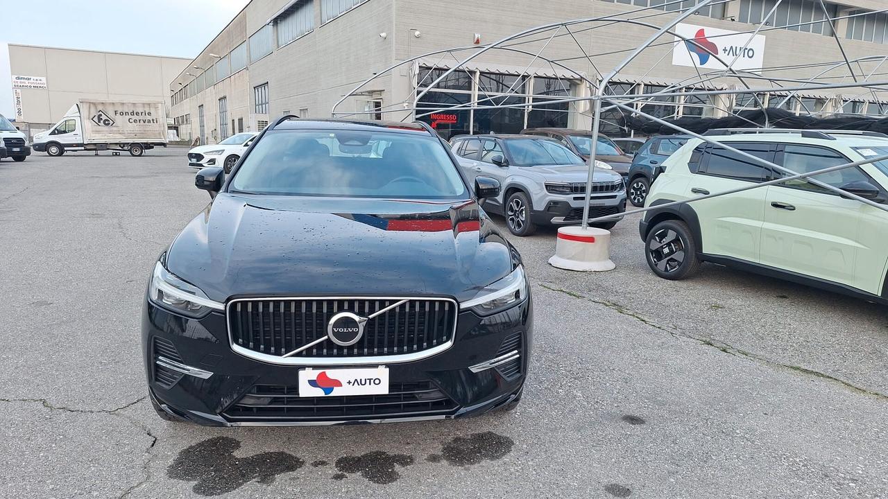 Volvo XC 60 XC60 B4 (d) AWD automatico Essential