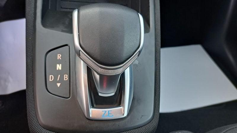 Renault ZOE R110 NAVI/FARI LED BATTERIA DI PROPRIETÀ