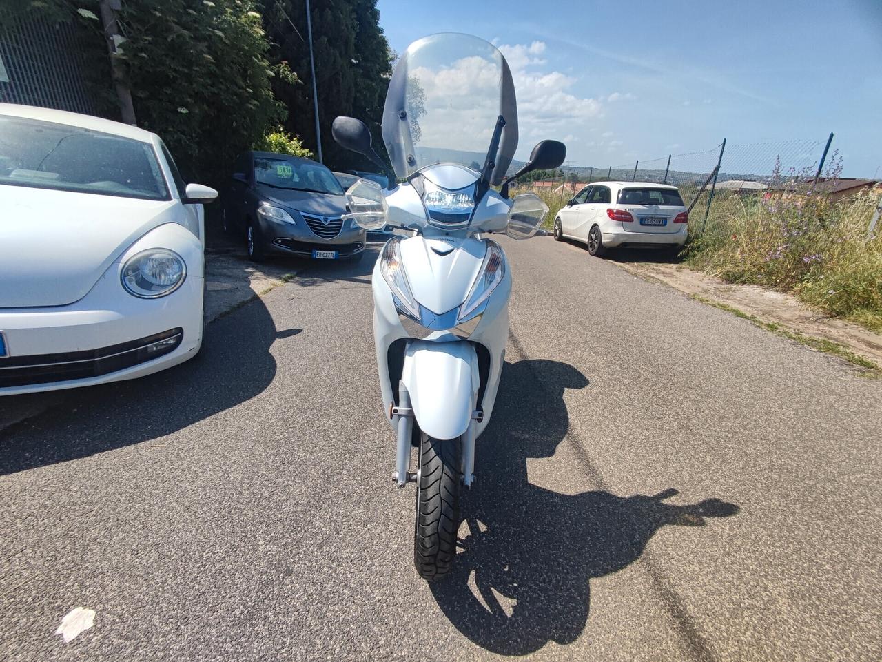 Honda SH 300 i