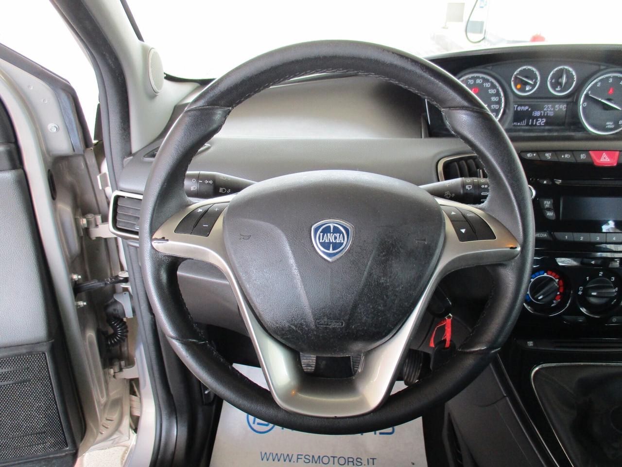 LANCIA YPSILON 1.2 GOLD