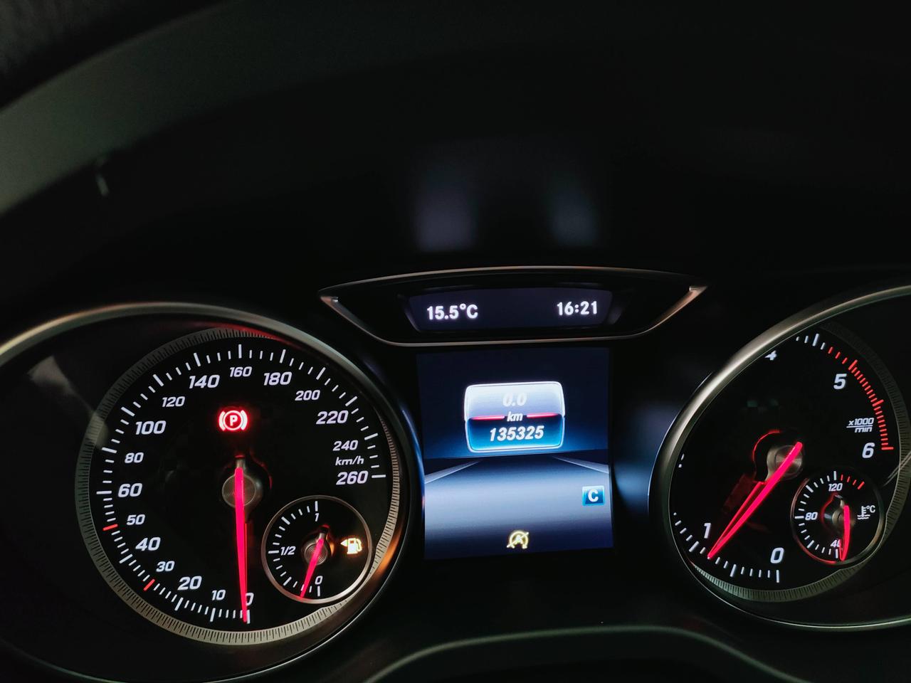 Mercedes-Benz Classe A - W176 - A 180 d Premium my16