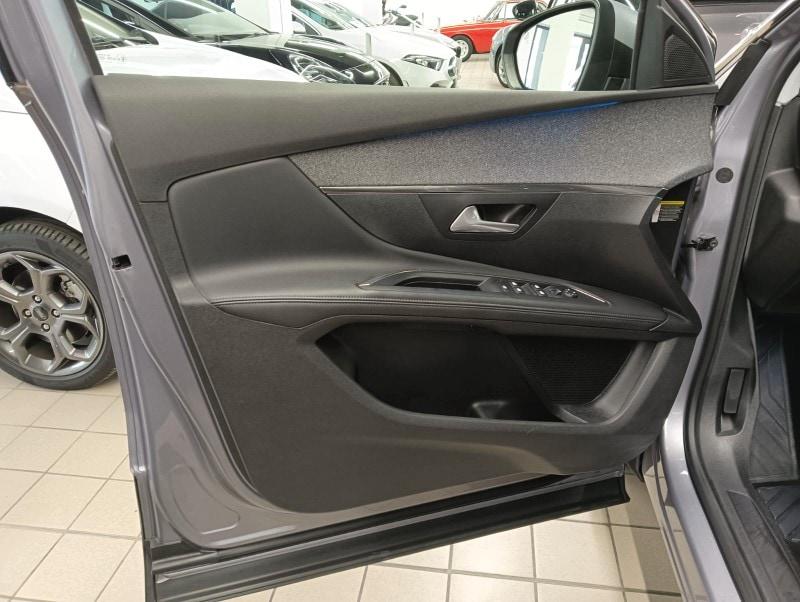 PEUGEOT 5008 2ª serie 5008 BlueHDi 130 S&S EAT...